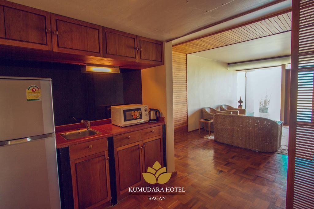 Kumudara Hotel Bagan Room photo